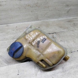 Бачок расширительный Volkswagen Passat B5, Volkswagen Passat B5 GP, Audi A6 C5, Audi A4 B5