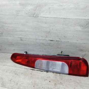Фонарь задний правый Ford C-Max дорестайлинг