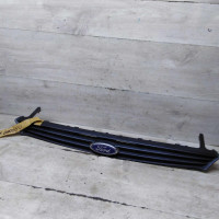 Решётка радиатора Ford Focus I