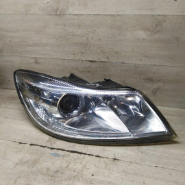 Фара передняя правая Skoda Octavia A5 рестайлинг