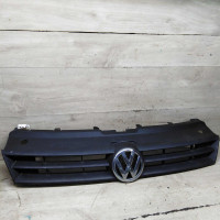 Решётка радиатора Volkswagen polo V 