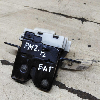 Замок крышки багажника Renault Megane II