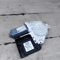 Моторчик стеклоподъёмника передний левый Volkswagen Jetta 5, Volkswagen Golf 5