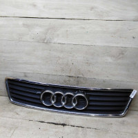 Решётка радиатора Audi A6 C5 до рест