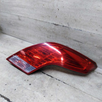 Фонарь задний правый крышки багажника Ford Focus 2 кабриолет
