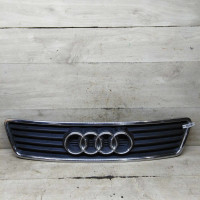 Решётка радиатора Audi A6 C5 до рест 