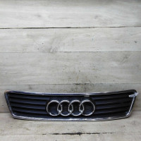 Решётка радиатора Audi A6 C5 до рест