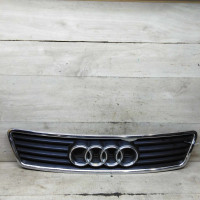 Решётка радиатора Audi A6 C5 до рест 