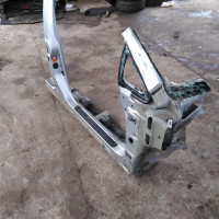 Порог правый стойка Nissan Tiida I  