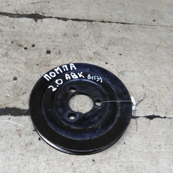 Шкив помпы Audi 80 B4