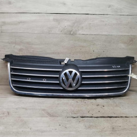 Решётка радиатора Volkswagen Passat B5 GP