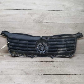 Решетка радиатора Volkswagen Passat B5 GP