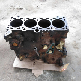 Блок двигателя 1.8 RU Audi 80 b3