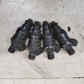 Форсунка топливная 2.0 ABK Audi 80 B4, Audi 100 C4, Audi A6 C4