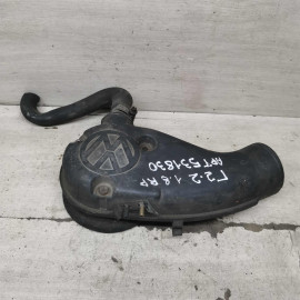Патрубок воздуховода Volkswagen Jetta 2, Volkswagen Golf 2