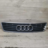 Решётка радиатора Audi A6 C5 до рест 