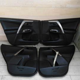Обшивка двери Toyota RAV4 IV (XA40) 