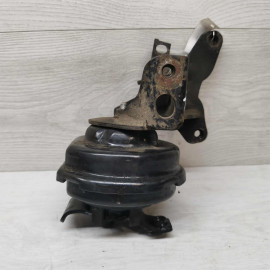 Опора двигателя передняя Volkswagen Passat B3, Volkswagen Passat B4 