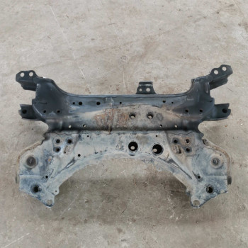 Балка передняя подрамник Toyota RAV4 IV (XA40)