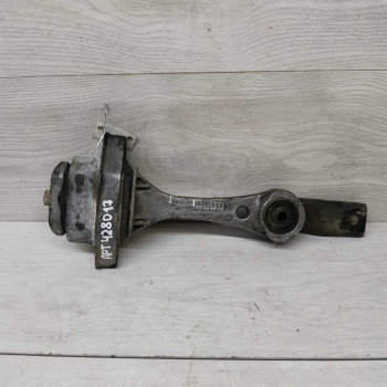 Кронштейн МКПП нижний Volkswagen Golf 4, Skoda Octavia Tour, Volkswagen Bora, Audi a3 
