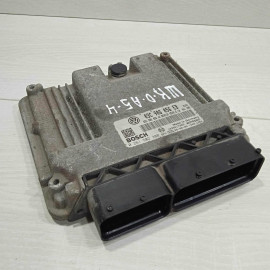 Блок управления двигателем Skoda Octavia II A5 1.6i BLF