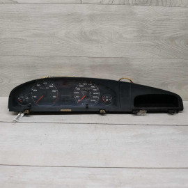 Панель приборов щиток Audi 100 C4