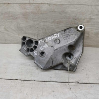 Кронштейн двигателя правый 2.0i AQY Volkswagen Golf 4, Skoda Octavia I