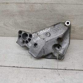 Кронштейн двигателя правый 2.0i AQY Volkswagen Golf 4, Skoda Octavia I