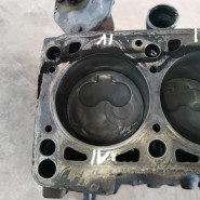Блок двигателя 1Y Audi 80 b3