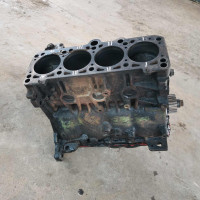 Блок двигателя 1Y Audi 80 b3