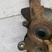 Кулак передний поворотный левый Audi 80 B4
