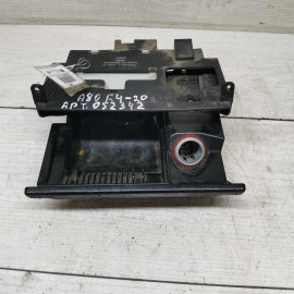 Пепельница Audi 80 B4