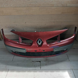 Бампер передний Renault Megane II РЕСТ рестайлинг, дефекты