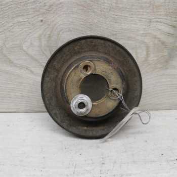 Шкив помпы Audi 80 b3