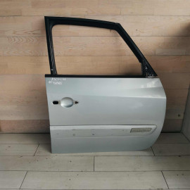 Дверь передняя правая Renault Espace IV
