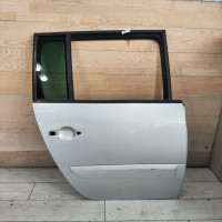 Дверь задняя правая Renault Espace IV