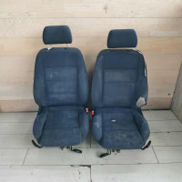 Сиденье переднее Audi A4 B5 recaro рестайлинг, дефекты  на фото Audi A4 B5 рестайлинг универсал передний привод 2000гв