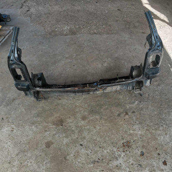Задняя часть кузова Volkswagen Passat B4, дефект  на фото Volkswagen Passat B4 Универсал универсал