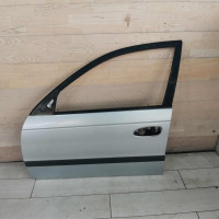 Дверь передняя левая Toyota Avensis t220 Дверь передняя левая Toyota Avensis t220