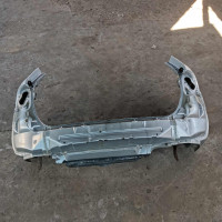 Задняя часть кузова Toyota Avensis t220 Задняя часть кузова Toyota Avensis t220