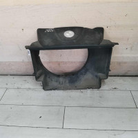 Диффузор вентилятора BMW E39 Диффузор вентилятора BMW E39