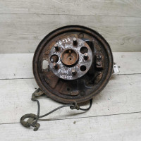 Цапфа задняя левая Toyota Avensis t220 Цапфа задняя левая Toyota Avensis t220