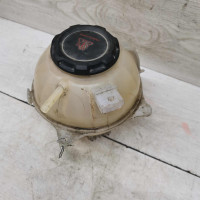 Бачок расширительный Volkswagen Polo 5 Бачок расширительный Volkswagen Polo 5