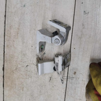 Петля двери задняя правая Volkswagen Polo 5 Петля двери задняя правая Volkswagen Polo 5