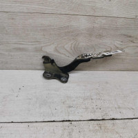 Петля капота правая Chevrolet Aveo t250 Петля капота правая Chevrolet Aveo t250