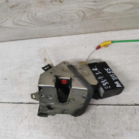 Замок двери задний правый BMW E39 Замок двери задний правый BMW E39