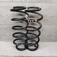 Пружина передняя Audi A4 B5, Audi A6 C5, Volkswagen Passat B5, Volkswagen Passat B5 GP Пружина передняя Audi A4 B5, Audi A6 C5, Volkswagen Passat B5, Volkswagen Passat B5 GP