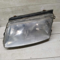 Фара передняя левая Volkswagen Passat B5 Фара передняя левая Volkswagen Passat B5