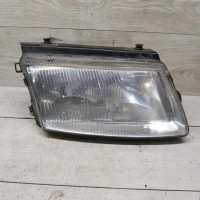 Фара передняя правая Volkswagen Passat B5 Фара передняя правая Volkswagen Passat B5