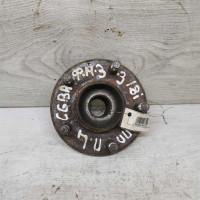 Ступица передняя Volkswagen Passat B3, Volkswagen Passat B4 Ступица передняя Volkswagen Passat B3, Volkswagen Passat B4